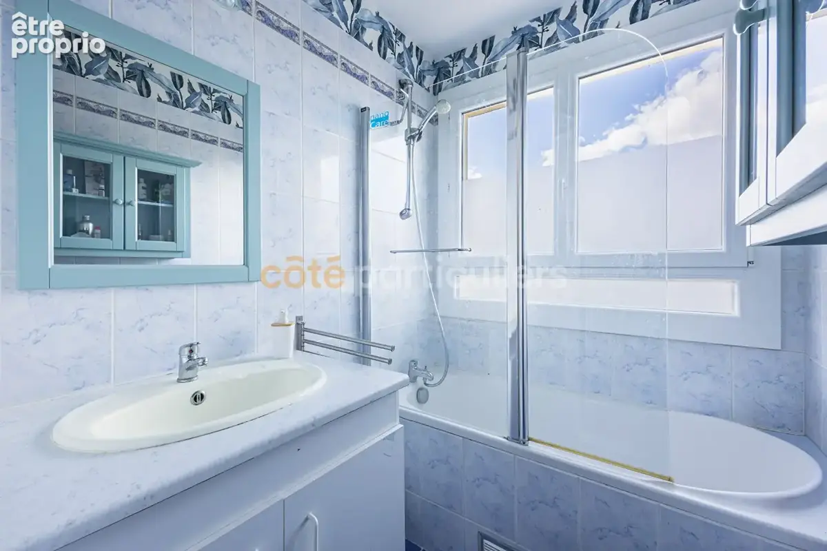 Nantes -- appartement 3 pièces -- 58 m²  -- terrasse -- place de stationnement - photo 8