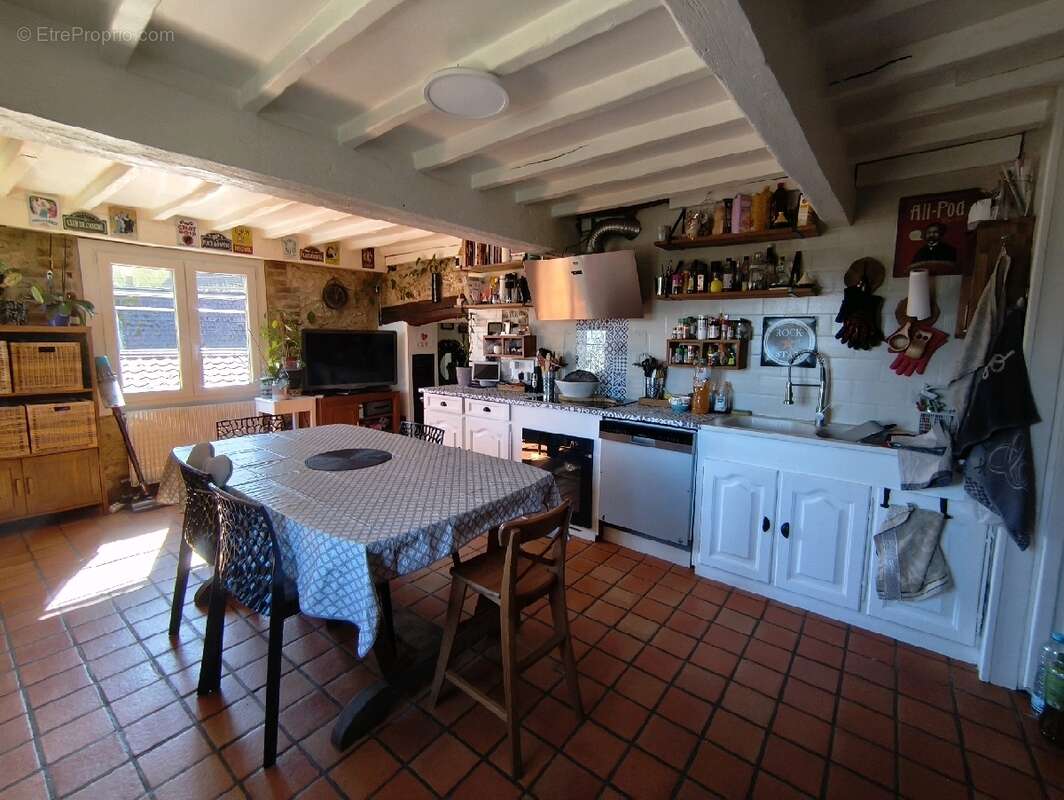 Maison à BELLE-EGLISE