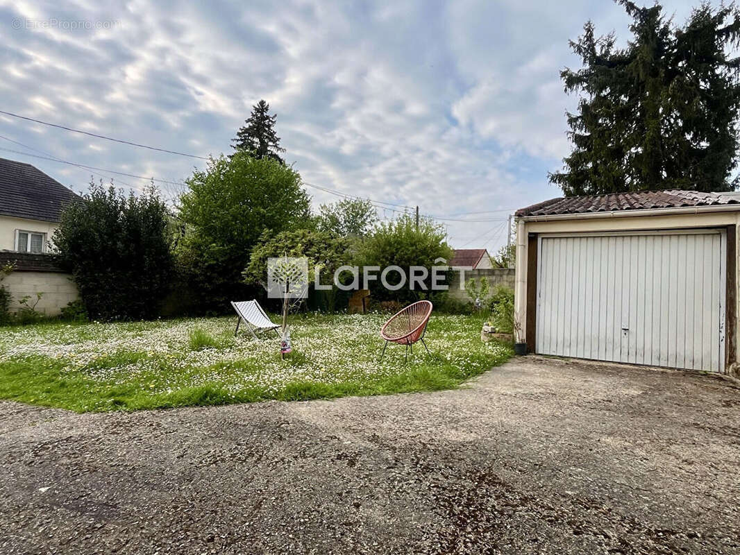 Maison Bury 4 pièce(s) 96 m2 - photo 11