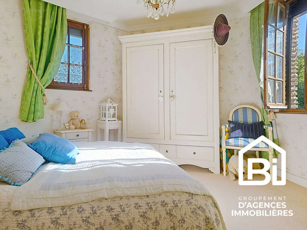 Maison à PONT-L'EVEQUE