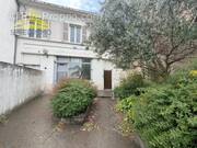 Appartement à MANDRES-LES-ROSES