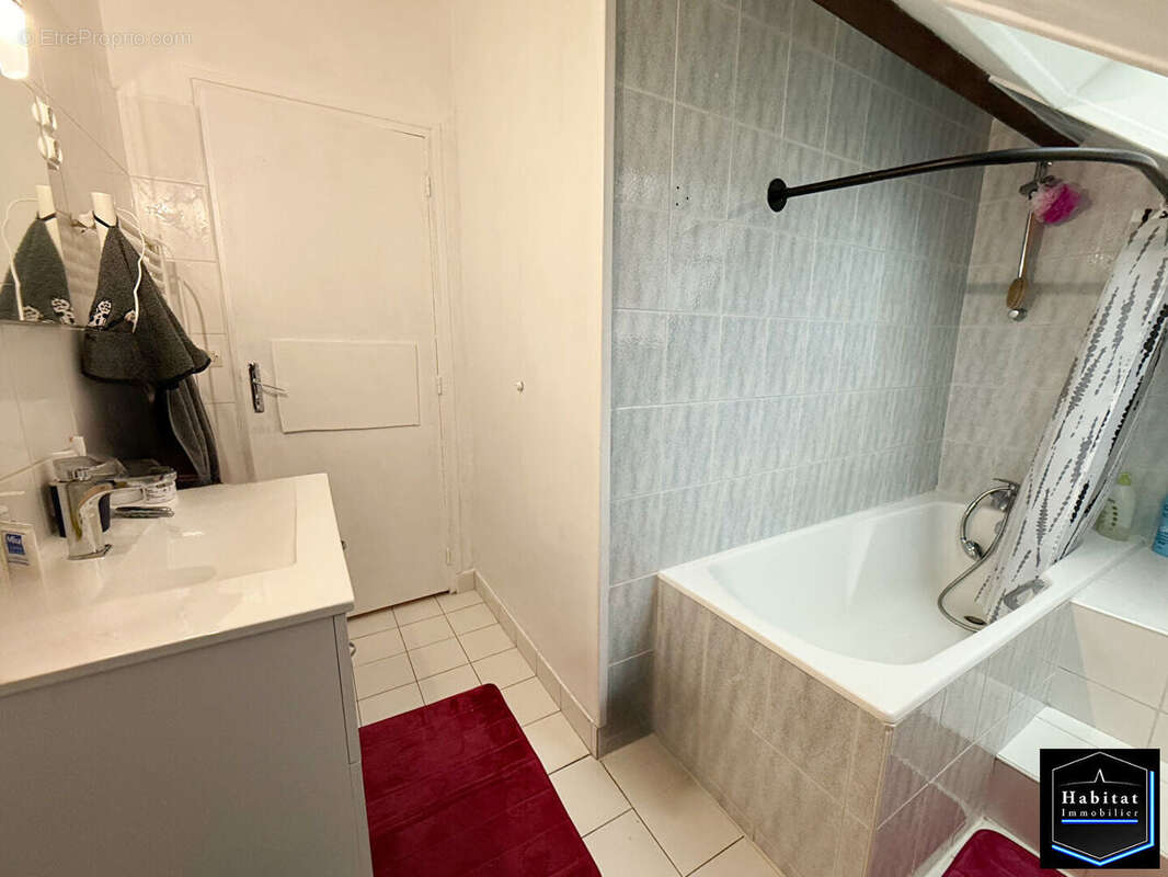 Appartement à MONTGE-EN-GOELE