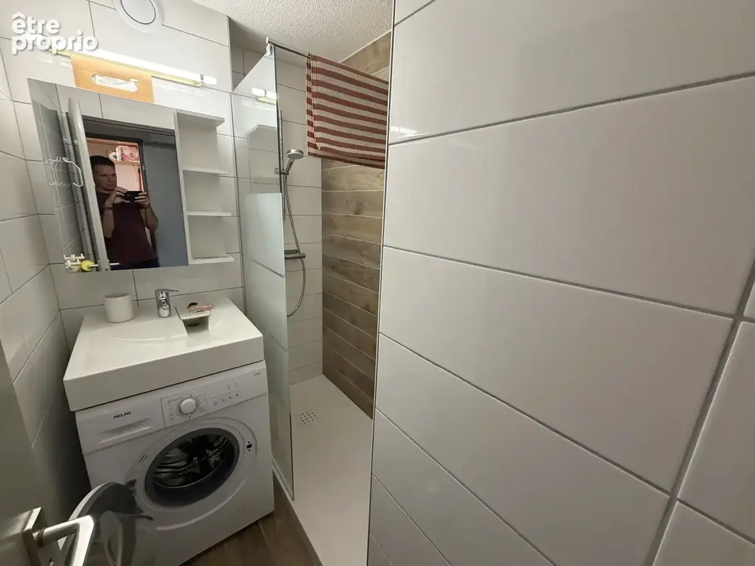 Rare et prisé   Studio cabine en RDC avec grande terrasse de 20 m2 (Vue parc, lac et montagne) - photo 8