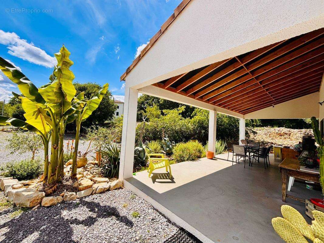 Maison à CHANDOLAS