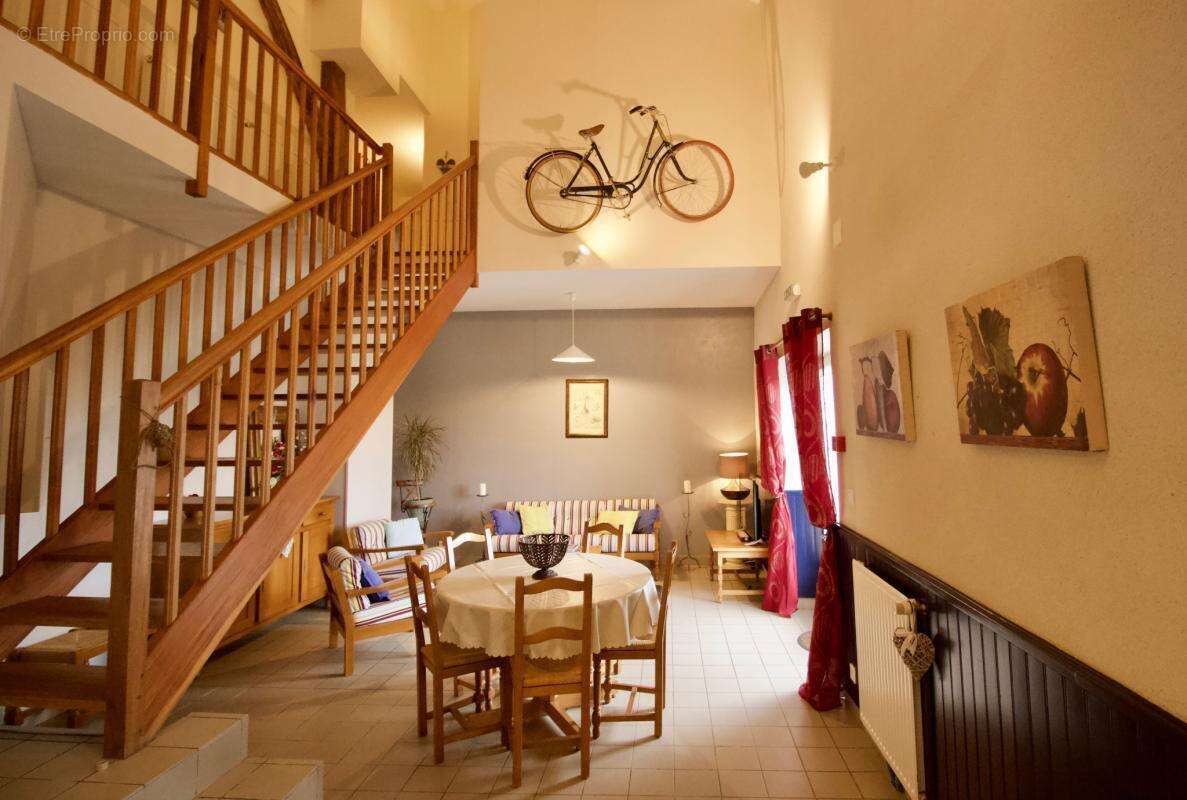 Maison à AVAILLES-LIMOUZINE