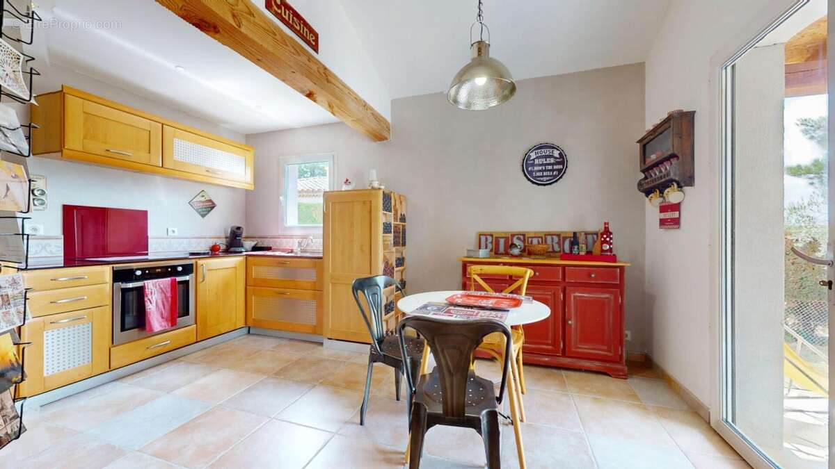 En exclusivite - plain pied - 4 faces - 3 chambres - sejour 60 m2 - photo 4
