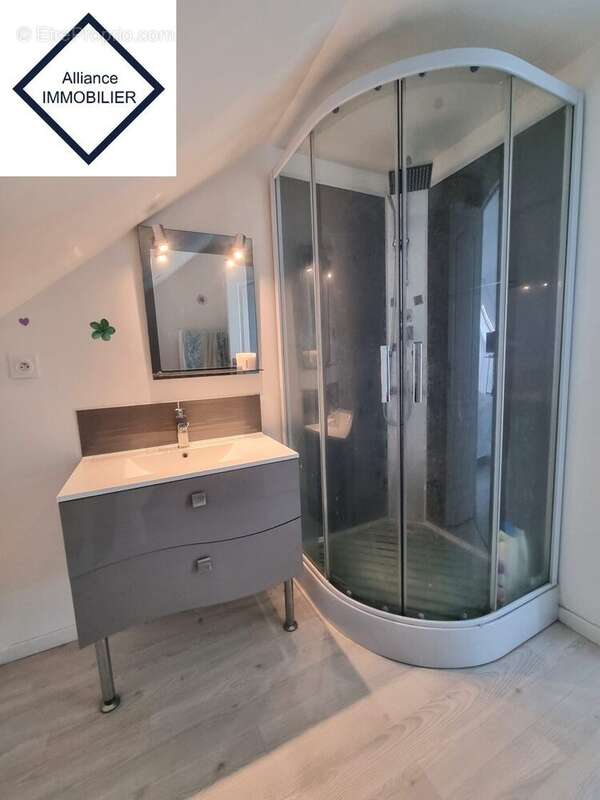 Maison à SAINT-MAUGAN