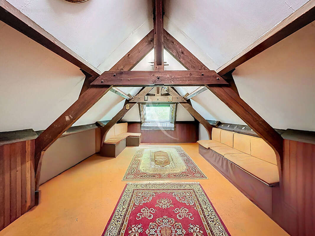 Carquefou Est, Propriété de charme 230 m²  au sol. - photo 13