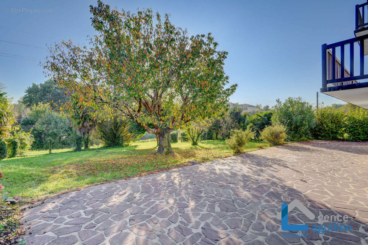 Grande villa individuelle proche plage - photo 12