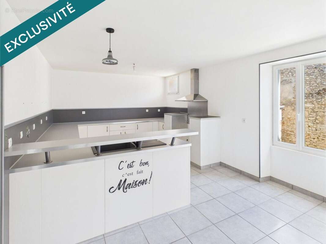 Photo 4 - Maison à SAINT-ROMAIN-DE-BENET