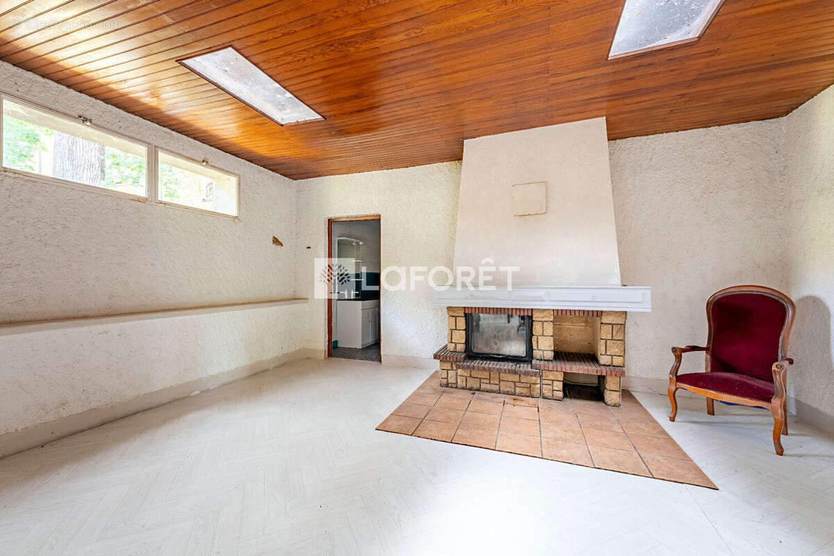 Maison Saint Germain Nuelles 8 pièces 208 m2 - photo 8