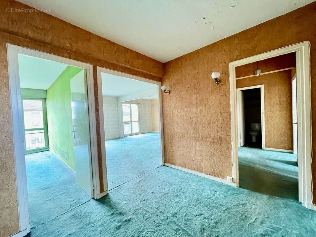 Appartement à LE BOURGET