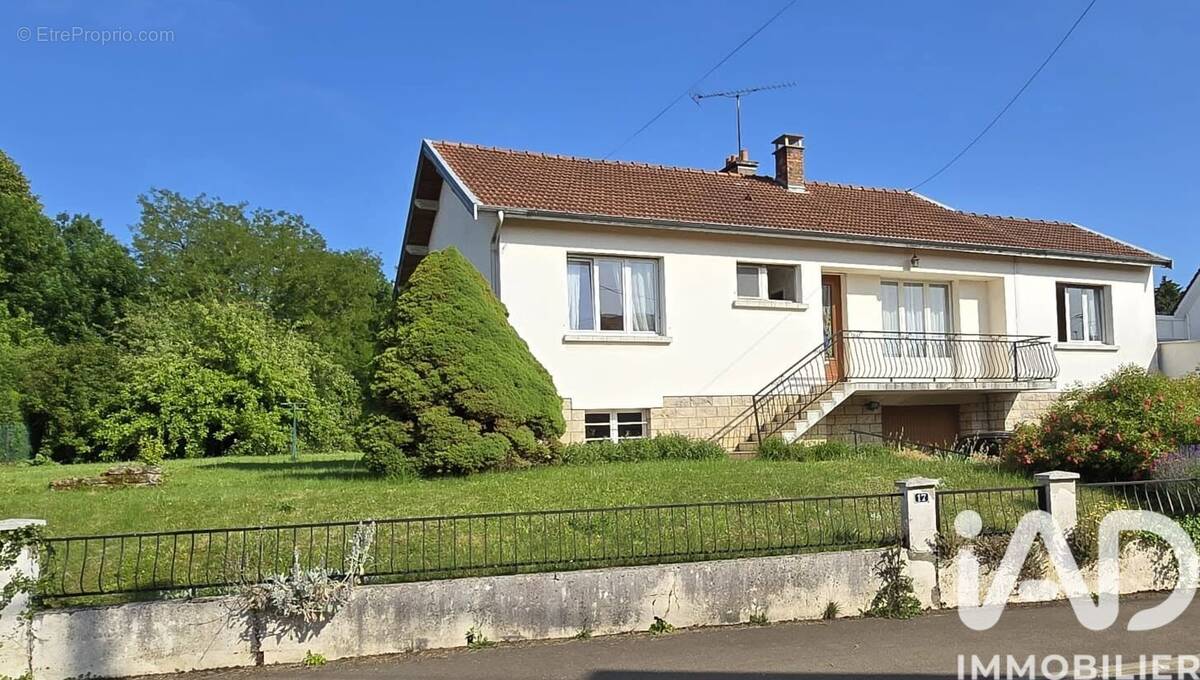 Photo 1 - Maison à JONCHERY