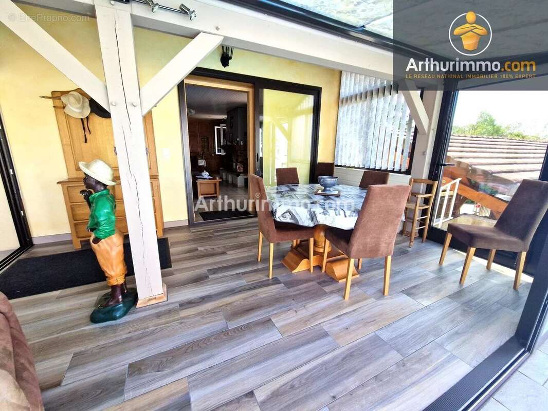 Maison à TOULOUSE-LE-CHATEAU