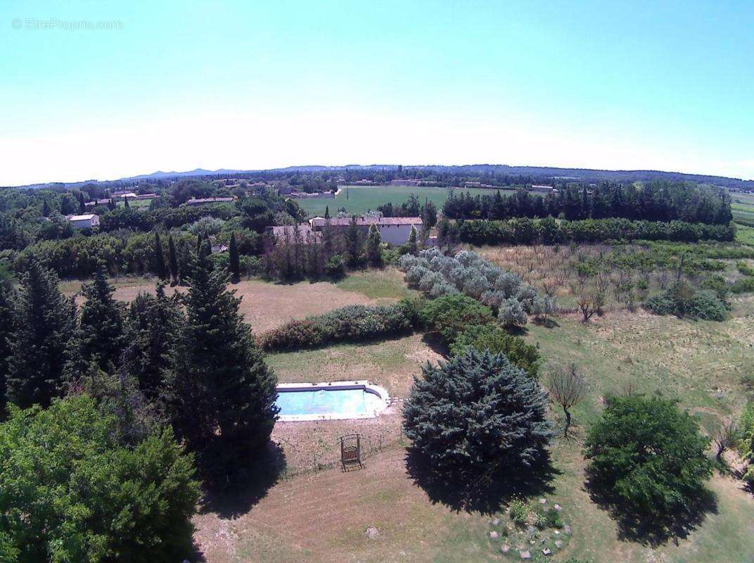 Maison 280 m² à Sernhac  - photo 7