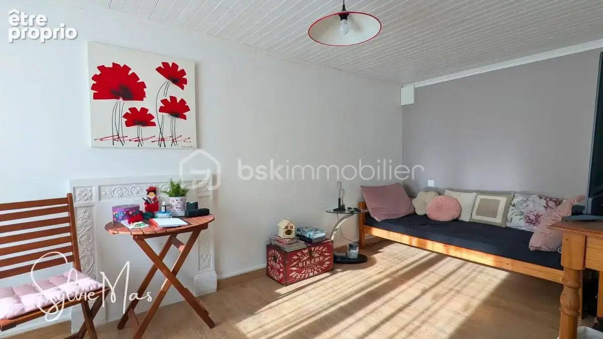 Maison de ville rénovée avec véranda et garage - photo 10