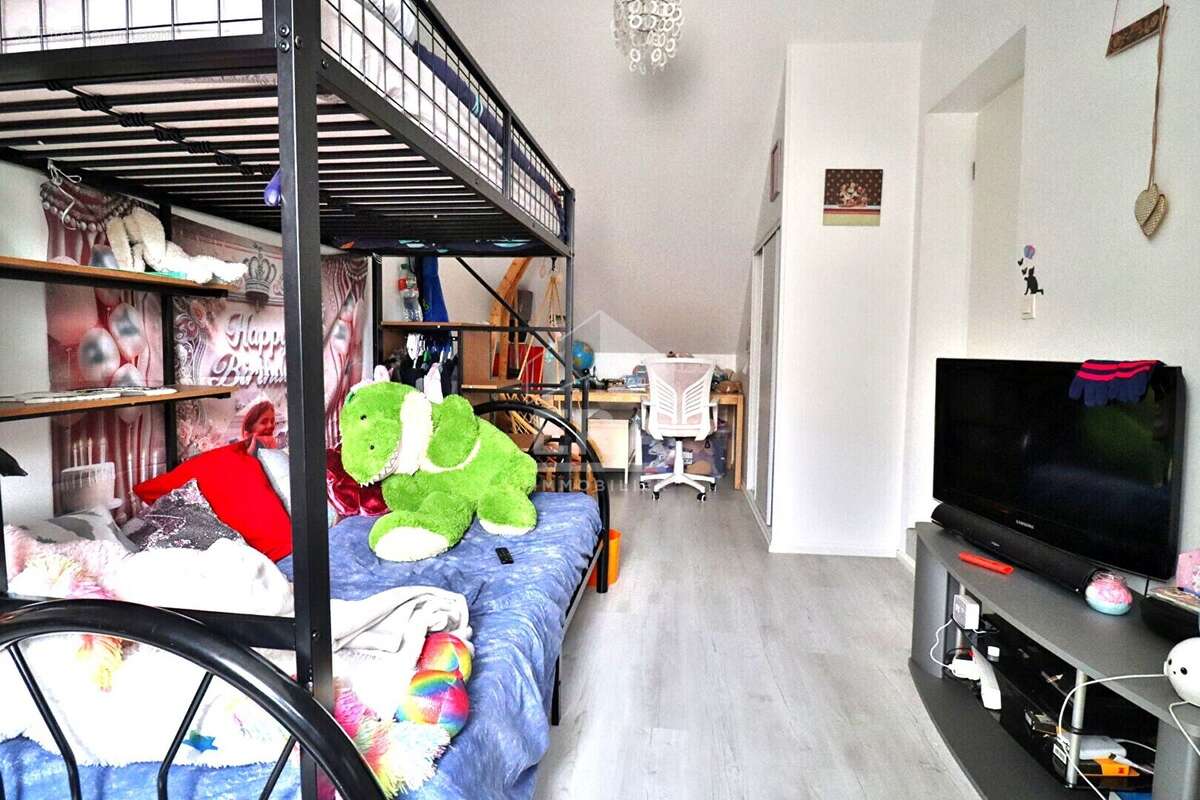 A vendre  Secteur Hameau de l'est maison 3 chambres avec jardin et garage - photo 5