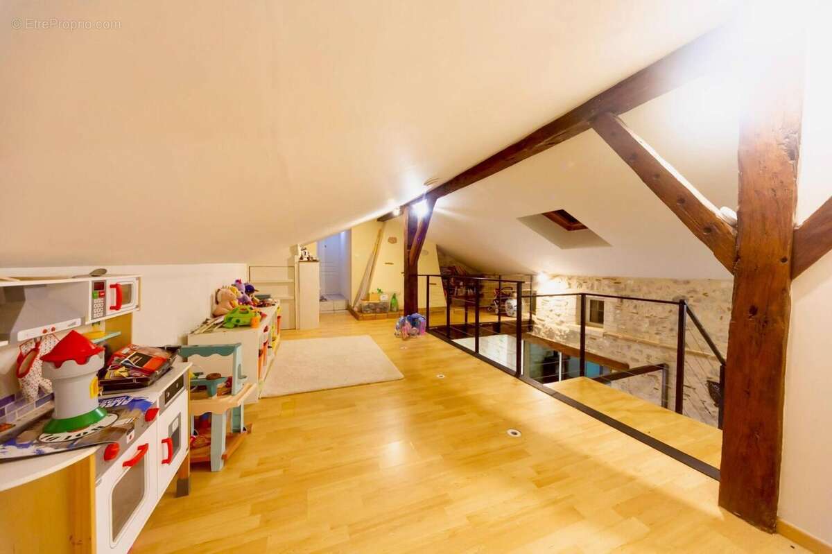 Maison 271 m² à Monsegur  - photo 6