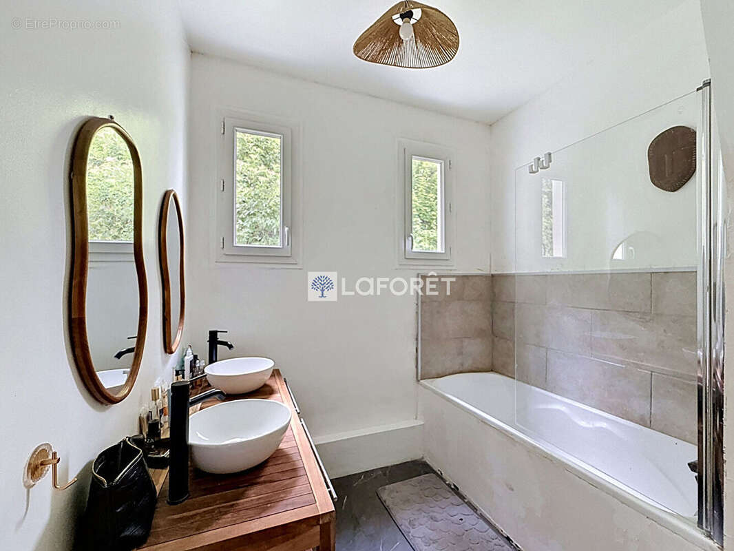 Maison Amfreville La Mi Voie 4 pièces 123.12 m2 - photo 8