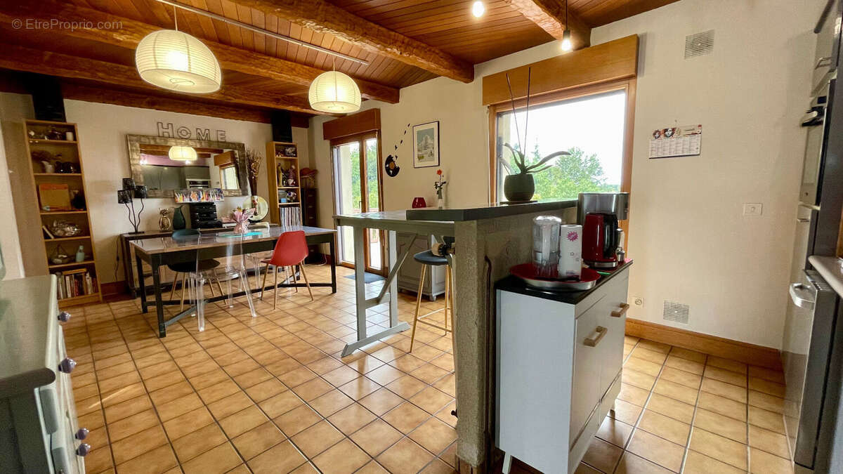 Maison à ERGUE-GABERIC