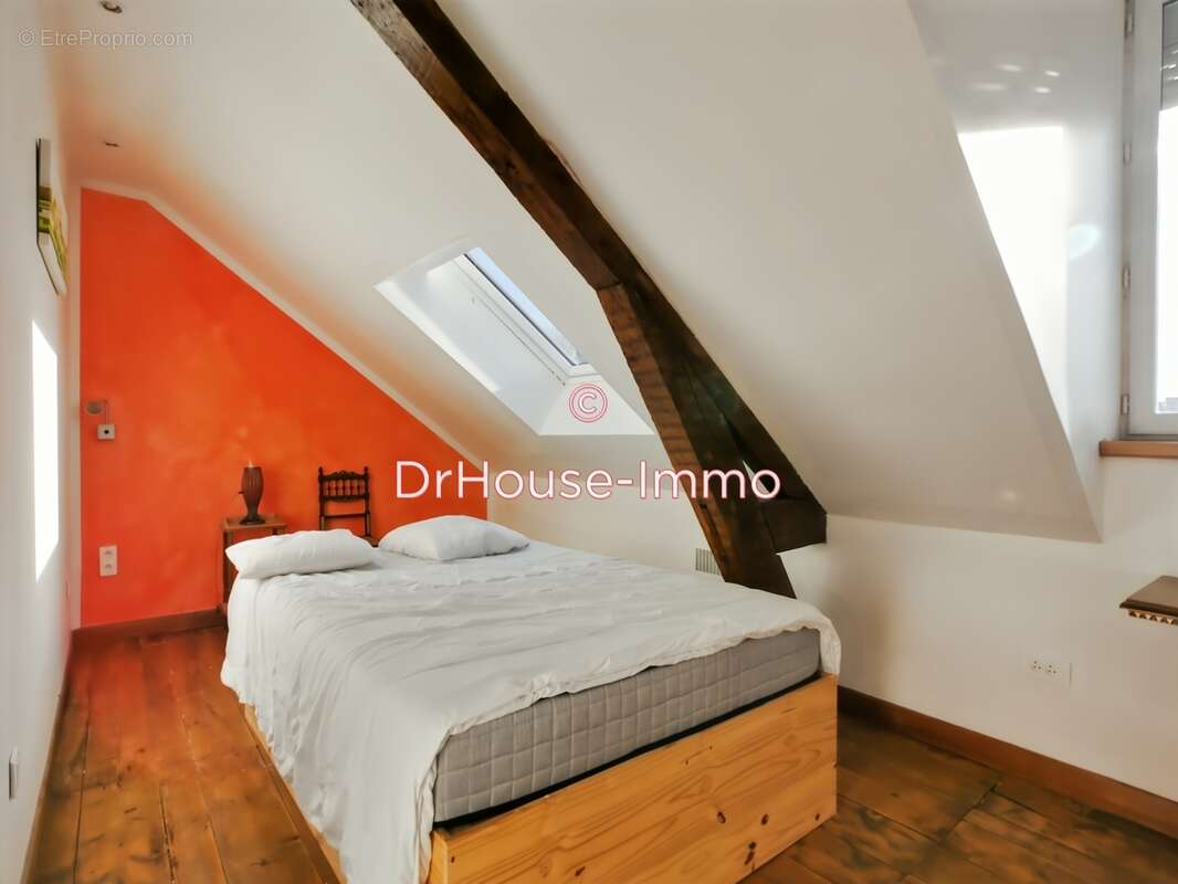 Appartement à JUMILHAC-LE-GRAND