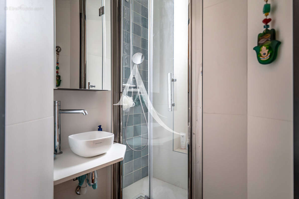 Appartement à PARIS-11E