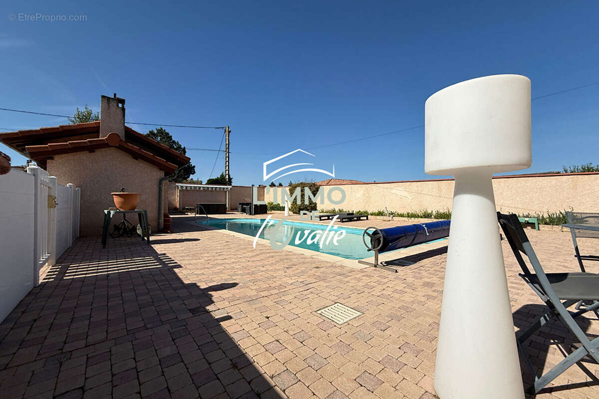 Maison à BRUGUIERES