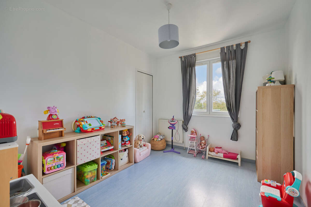 Maison à SAINT-PIERRE-SUR-DIVES