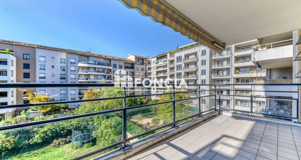 Appartement à LYON-3E