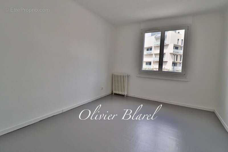 Appartement à LE PLESSIS-ROBINSON