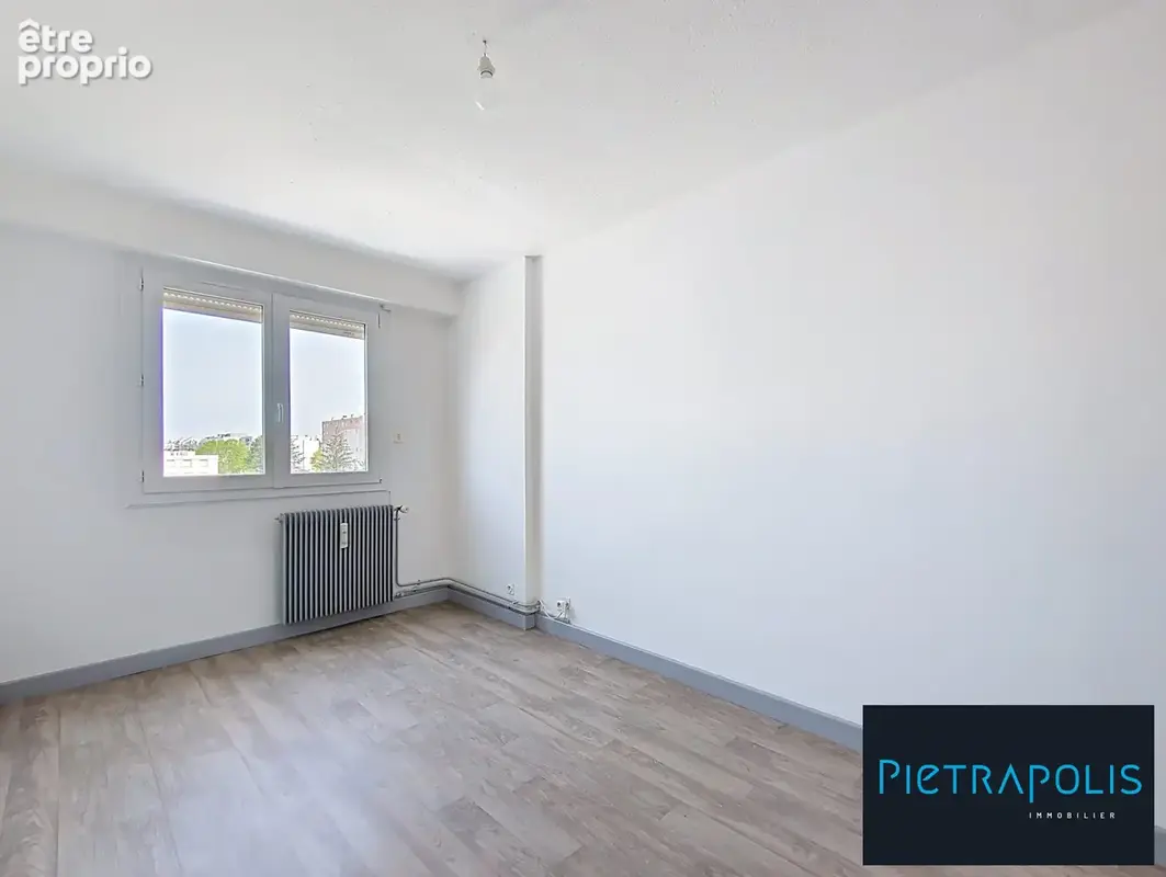 Appartement 89 m² à Dijon  - photo 8