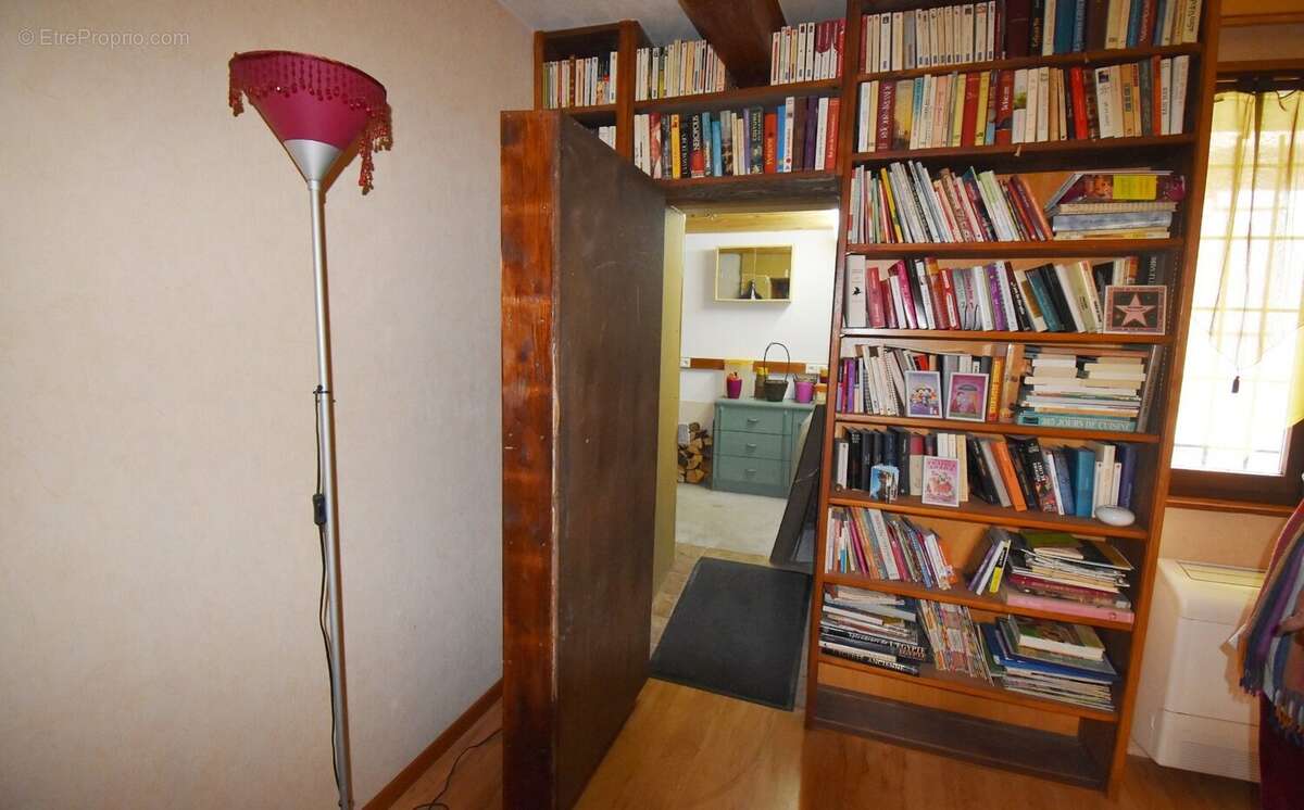 Maison à vendre à Cusset proche centre, avec petit terrain à 40 m. - photo 13