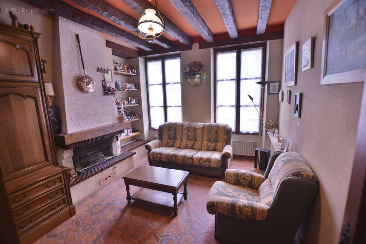 Maison à BONNY-SUR-LOIRE