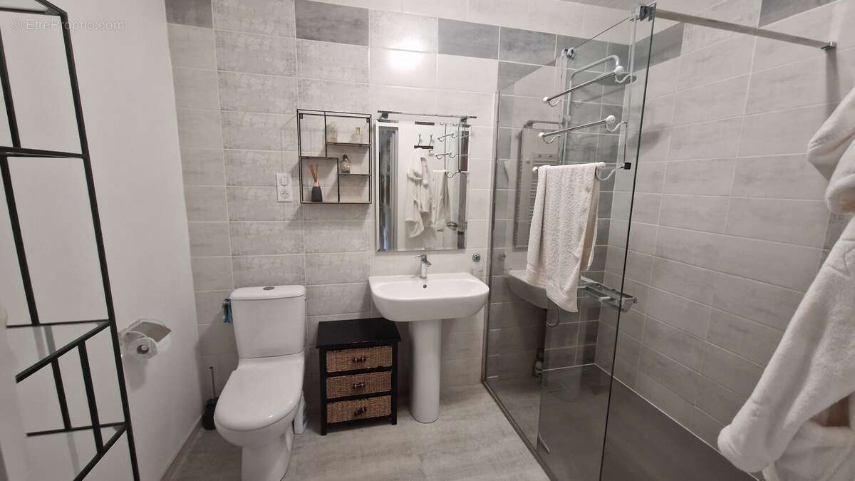 Maison à ROQUEFEUIL