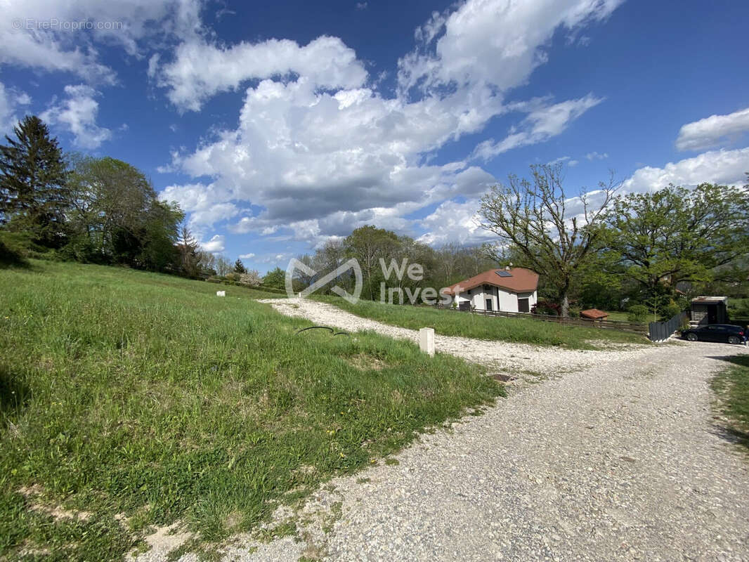 Terrain 721 m² à vendre à Reignier (74930) - photo 2