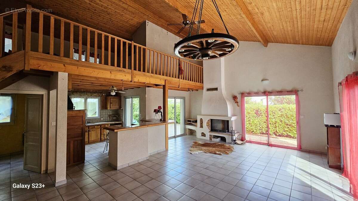 Maison à AIFFRES