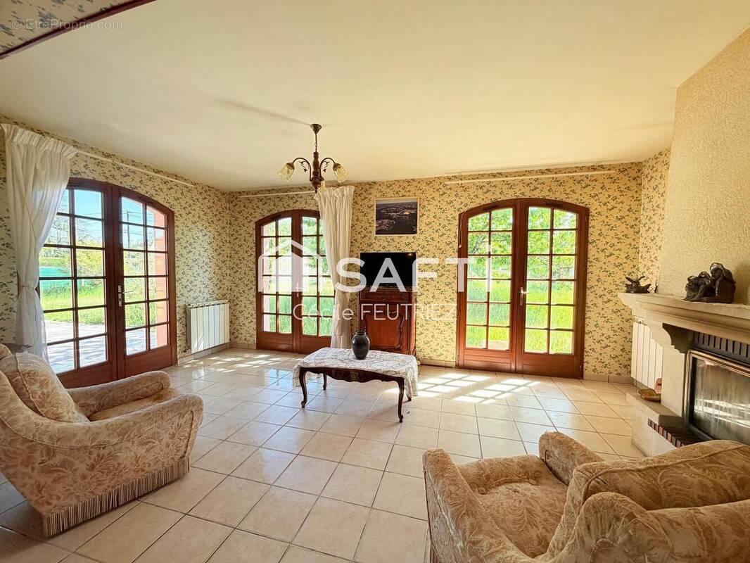 Photo 1 - Maison à LE PIZOU
