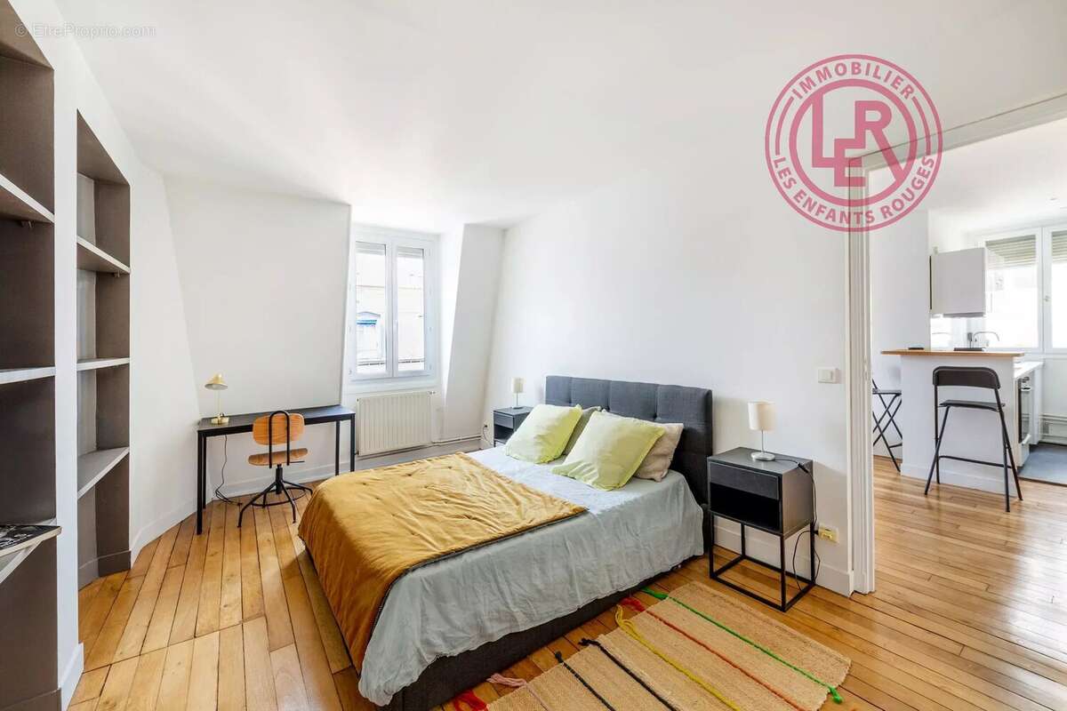 Appartement à PARIS-11E