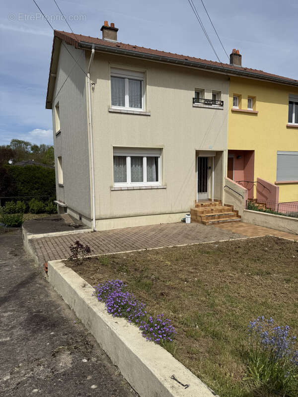 Maison à LONGUYON