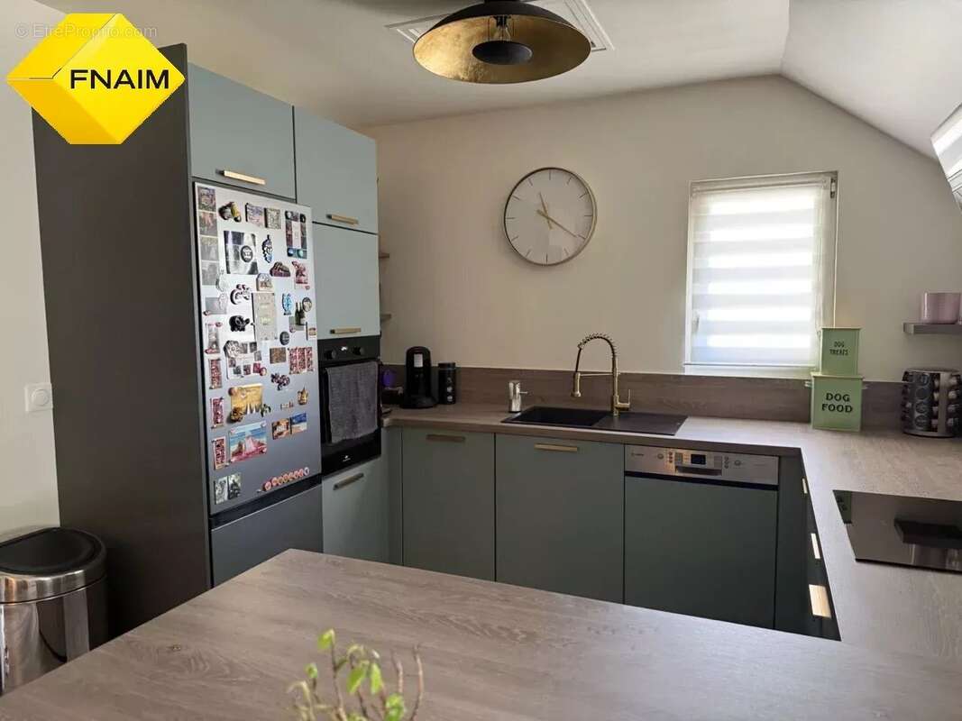 Appartement à SAINTE-GENEVIEVE-DES-BOIS