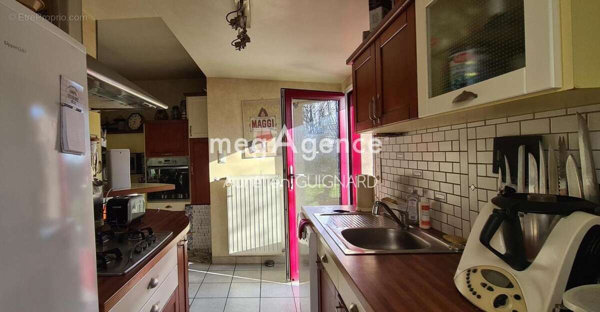 Maison à NUEIL-LES-AUBIERS