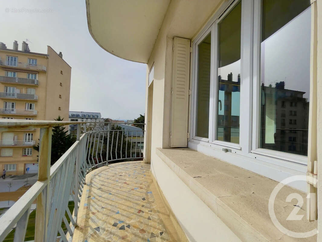 Appartement à VILLEURBANNE