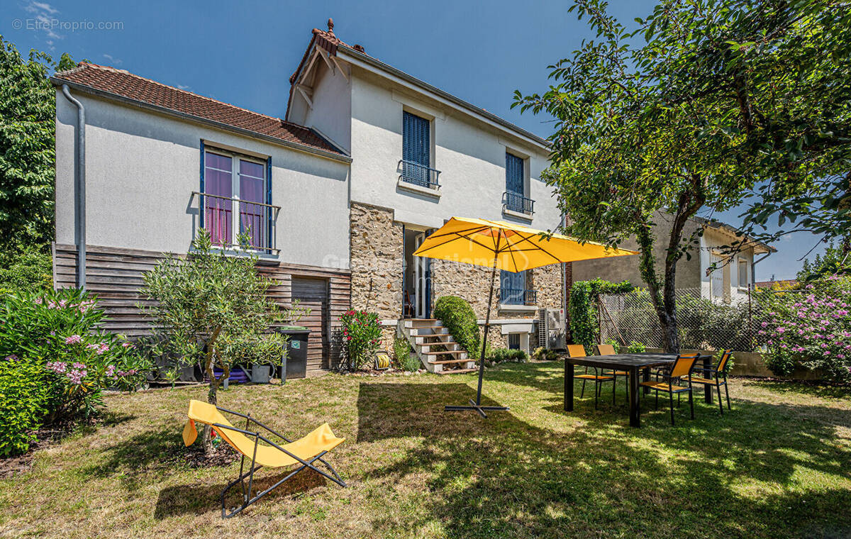 Maison à ERMONT