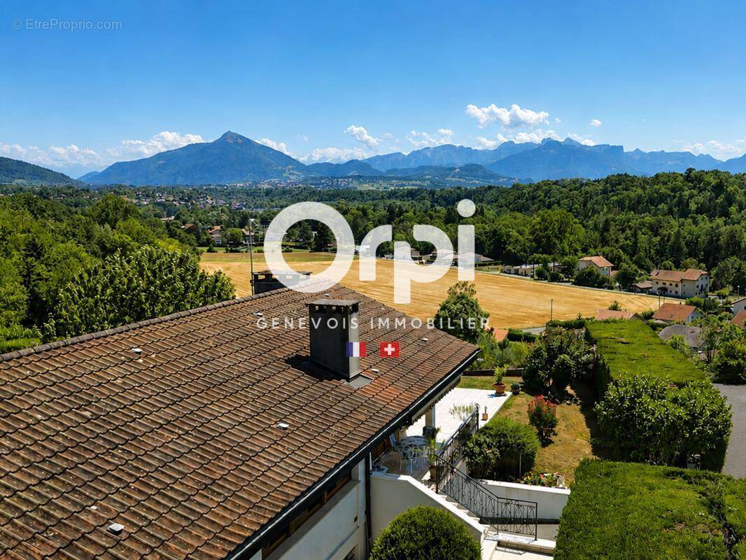 Maison à CRANVES-SALES