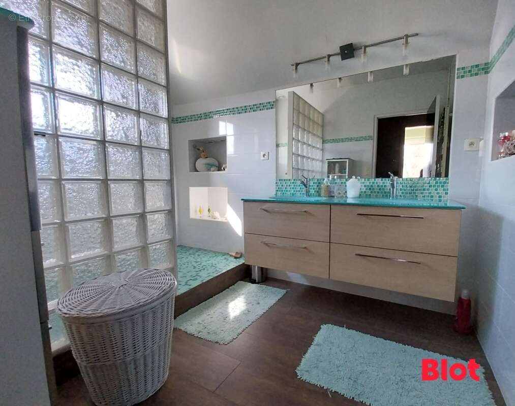 Maison à SAINT-GREGOIRE