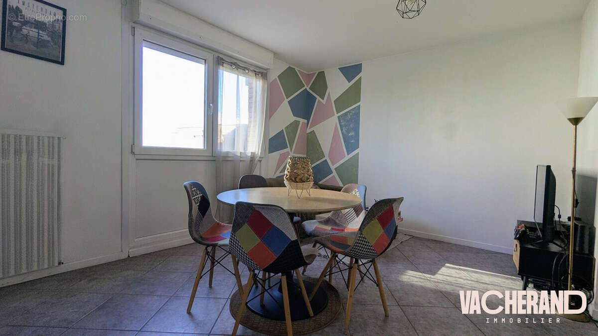 Appartement à LA MADELEINE
