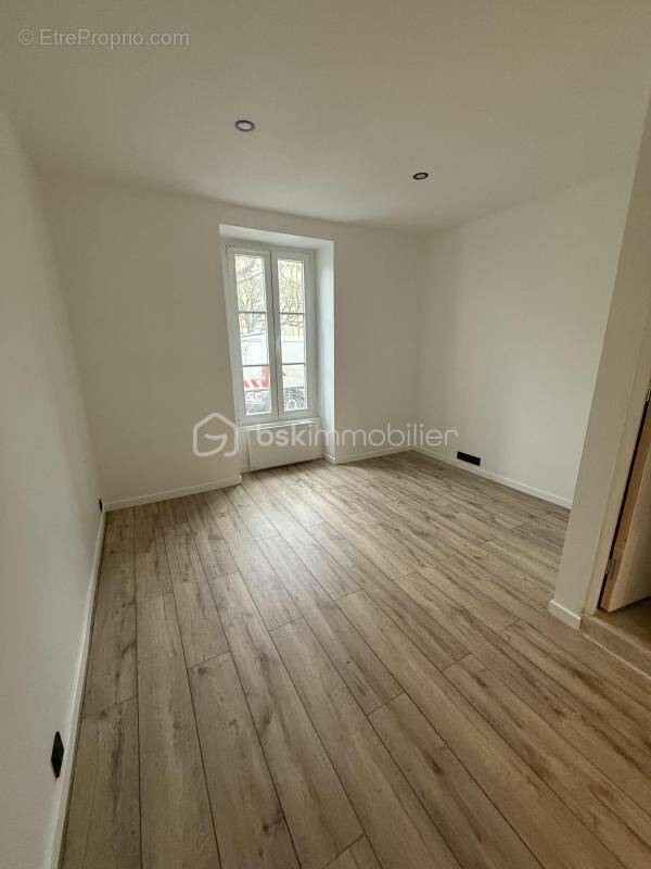 Appartement à SAVIGNY-SUR-ORGE