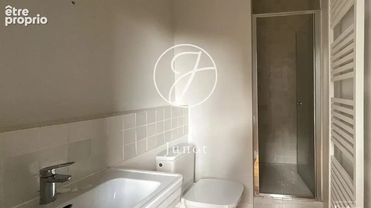 Marcq-en-Baroeul  – BROSSOLETTE – Maison à vendre – 8 pièces – 292,1m² loi Carrez – 6 chambres - Bureau – Terrasse – Jardin – St - photo 13