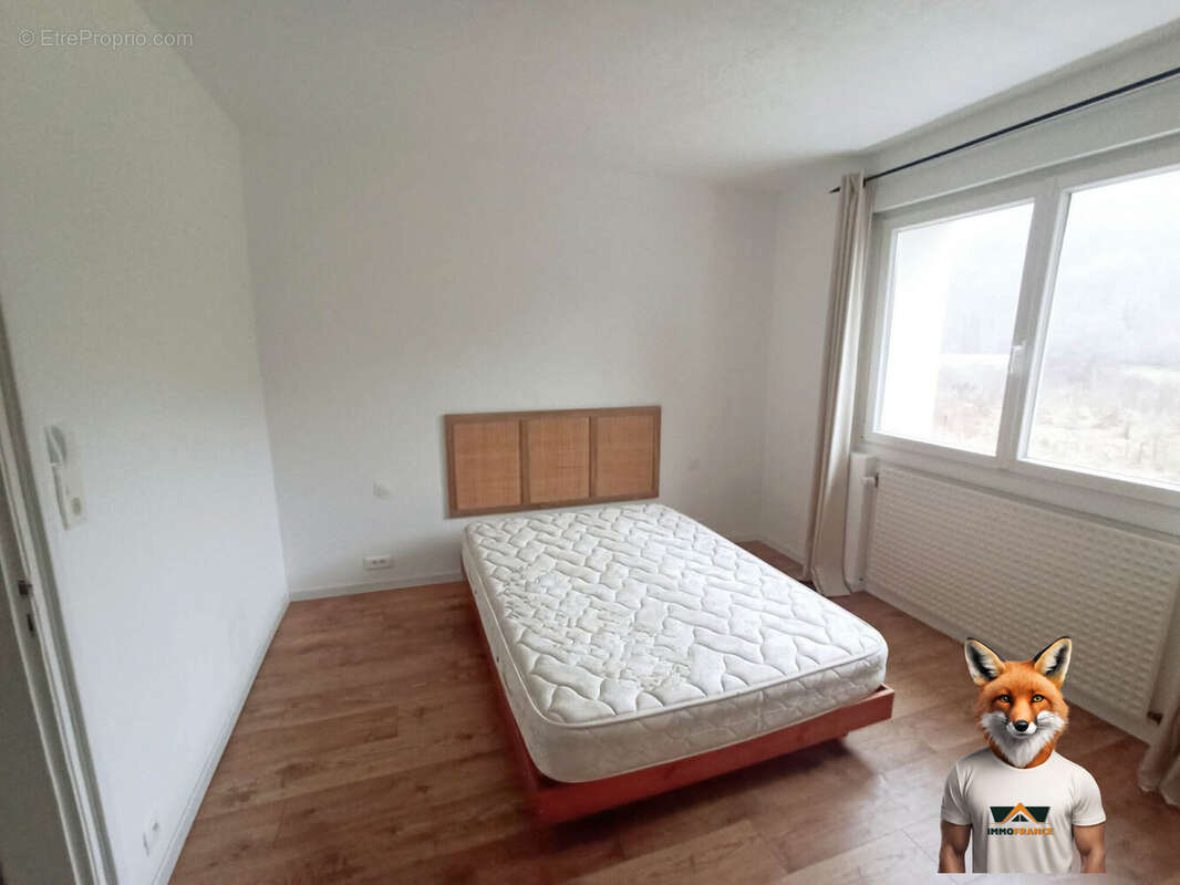 Maison à MONTGESOYE