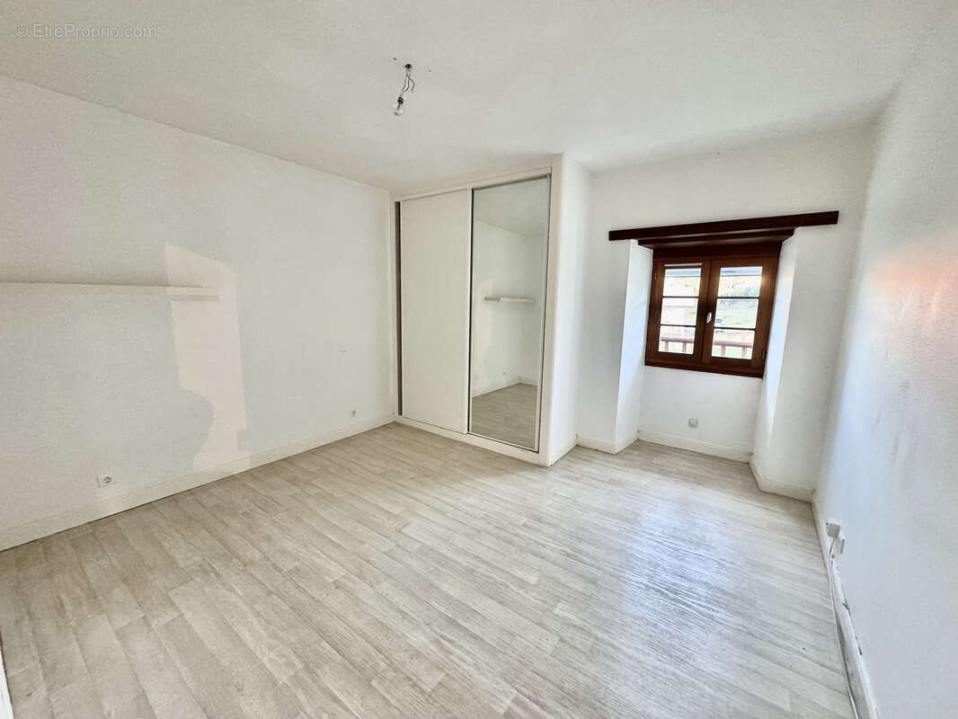 Appartement à URRUGNE